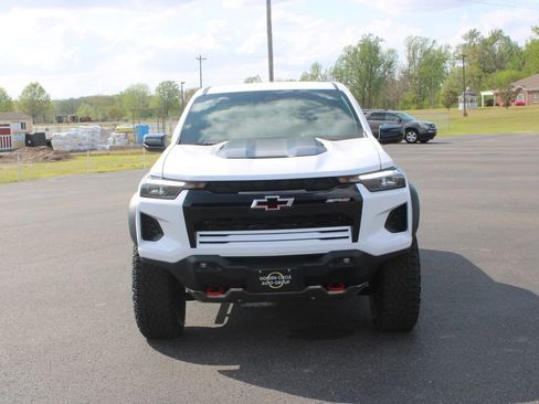 New 2026 Chevrolet Colorado ZR2 image 3