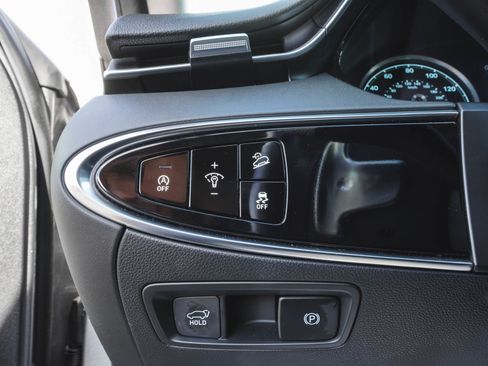 Used 2025 Genesis GV70 2.5T image 21