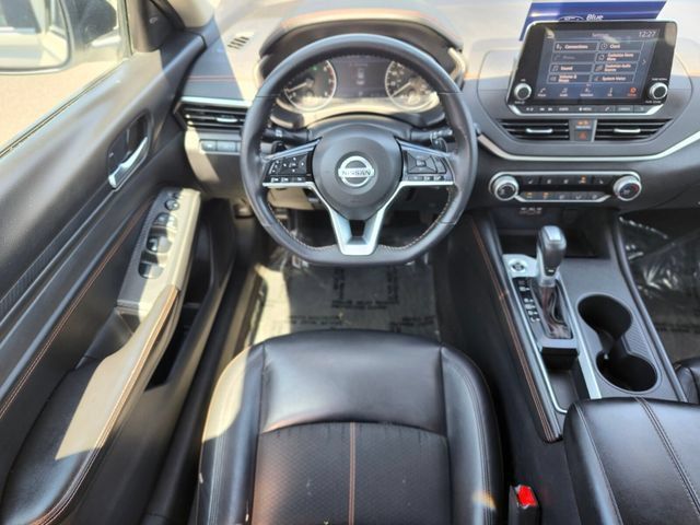 Used 2021 Nissan Altima 2.0 SR FWD image 13