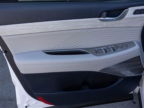 Used 2025 Hyundai Palisade Calligraphy image 13