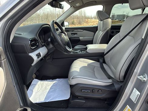 Used 2023 Honda Pilot Elite image 27