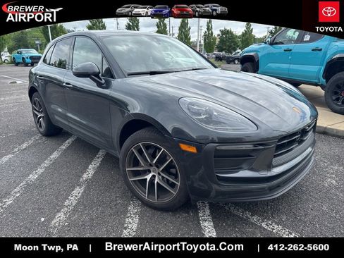 Used 2023 Porsche Macan Turbo AWD/4WD image 1
