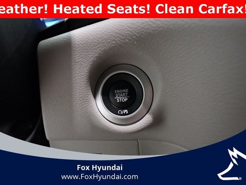 Used 2024 Chrysler Pacifica Touring-L image 31