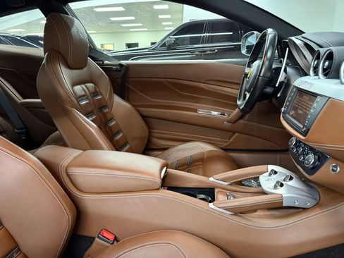 Used 2012 Ferrari FF AWD/4WD image 65