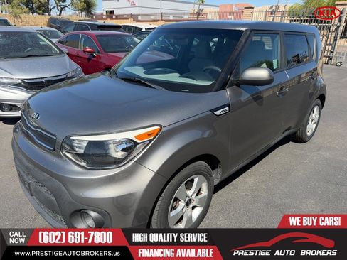 Used 2017 Kia Soul FWD image 18