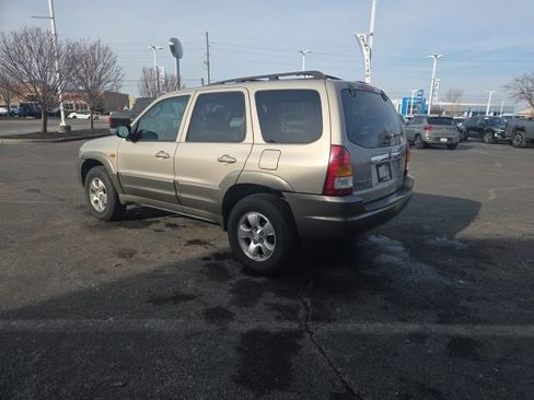 Used 2002 MAZDA Tribute ES image 9