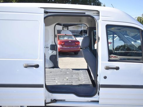 Used 2013 Ford Transit Connect XL image 9