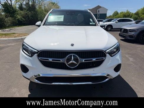 New 2026 Mercedes-Benz GLC 300 4MATIC image 3