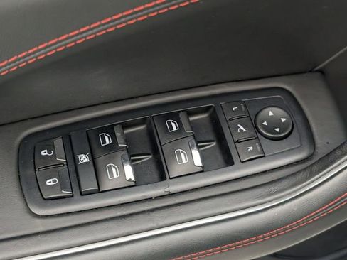 Used 2018 Maserati Levante AWD/4WD image 12