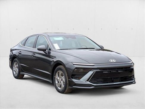 New 2025 Hyundai Sonata SE image 6