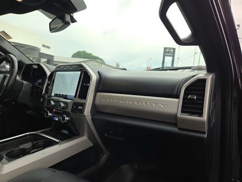 Used 2022 Ford F250 Lariat w/ Tremor Off-Road Package AWD/4WD image 15
