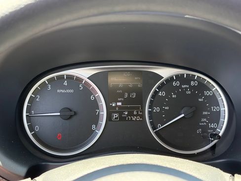 Used 2025 Nissan Kicks Play S FWD image 11