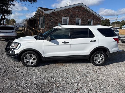 Used 2018 Ford Explorer Police Interceptor Utility AWD image 4