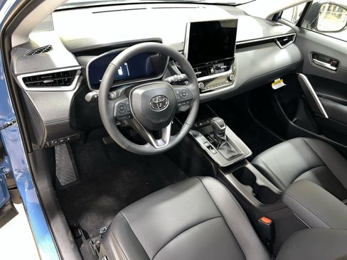 New 2026 Toyota Corolla Cross XLE w/ Convenience Package AWD/4WD image 13