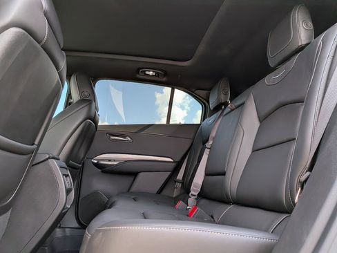 Used 2024 Cadillac XT4 Premium Luxury w/ Technology Package image 27