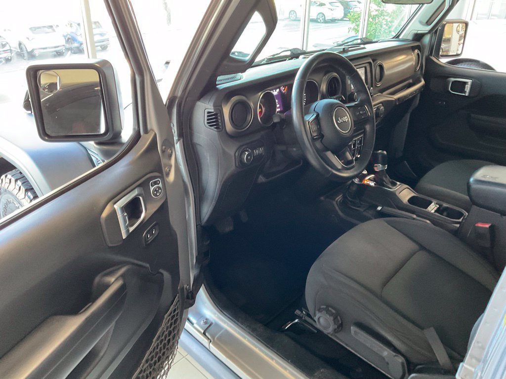 Used 2019 Jeep Wrangler Unlimited Sport S AWD/4WD image 9