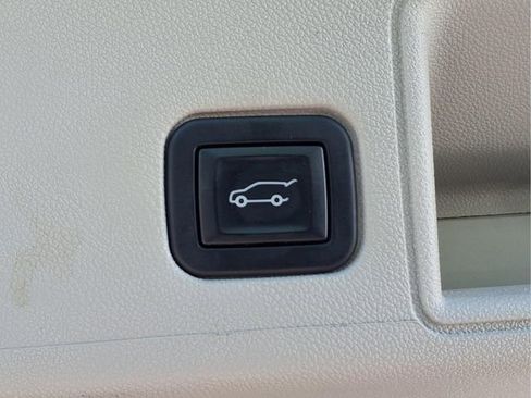 Used 2022 GMC Terrain Denali w/ Denali Premium Package AWD/4WD image 26