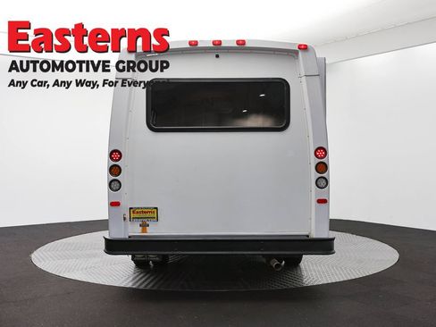 Used 2018 Ford E-350 and Econoline 350 Super Duty w/ Shuttle Bus Prep Package RWD image 6