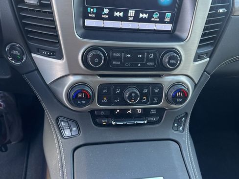 Used 2020 GMC Yukon XL Denali w/ Open Road Package image 25