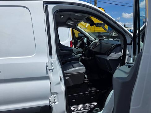 Used 2017 Ford Transit 150 130 Low Roof RWD image 15