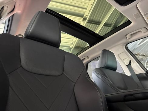 Certified 2025 Lexus NX 450h+ AWD w/ Accessory Package (Z2) image 18