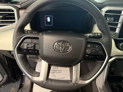 Used 2025 Toyota Sequoia Capstone AWD/4WD image 13