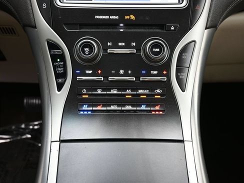 Used 2019 Lincoln Nautilus Reserve AWD/4WD image 50