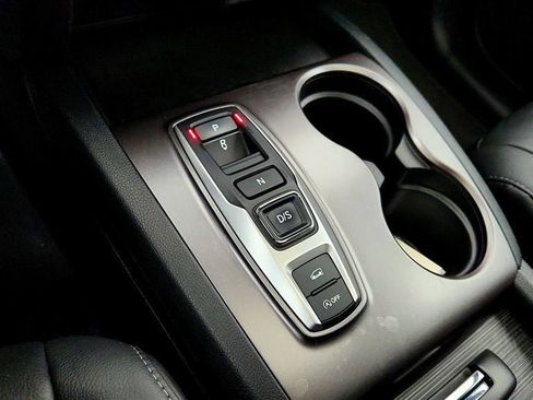 Used 2022 Honda Pilot EX-L image 17