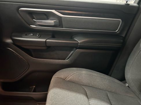 Used 2021 RAM 1500 Big Horn AWD/4WD image 12