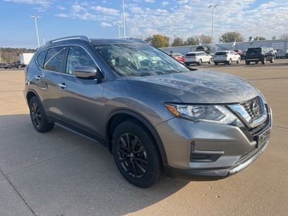 Used 2019 Nissan Rogue SV