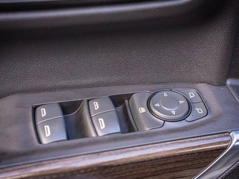 Used 2021 Chevrolet Silverado 1500 LT w/ Safety Package II image 15