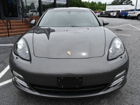 Used 2013 Porsche Panamera 4S image 3