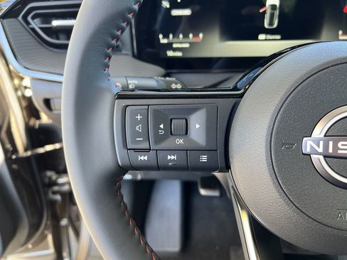 New 2026 Nissan Kicks SR w/ Cold Weather Package image 14