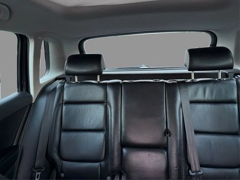Used 2009 Volkswagen Tiguan SE AWD/4WD image 17