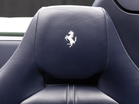 Used 2018 Ferrari 488 Spider image 13