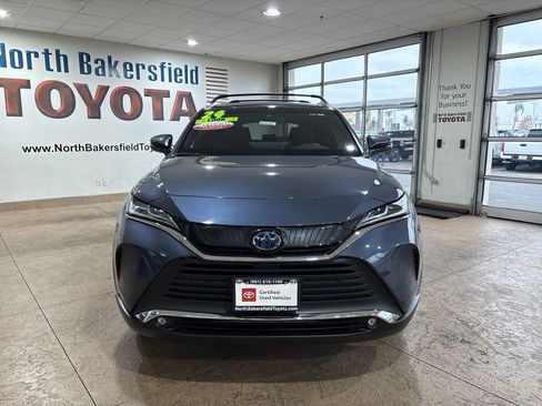 Certified 2024 Toyota Venza LE image 5