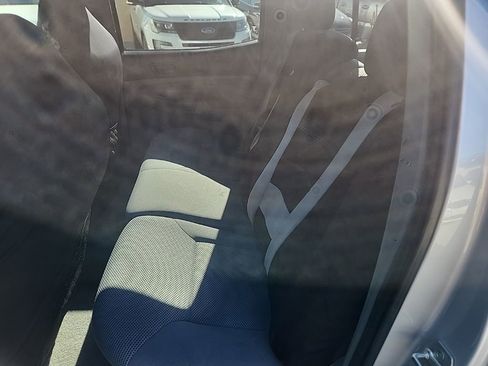 Used 2011 Toyota Tacoma PreRunner w/ TRD Sport Pkg image 11