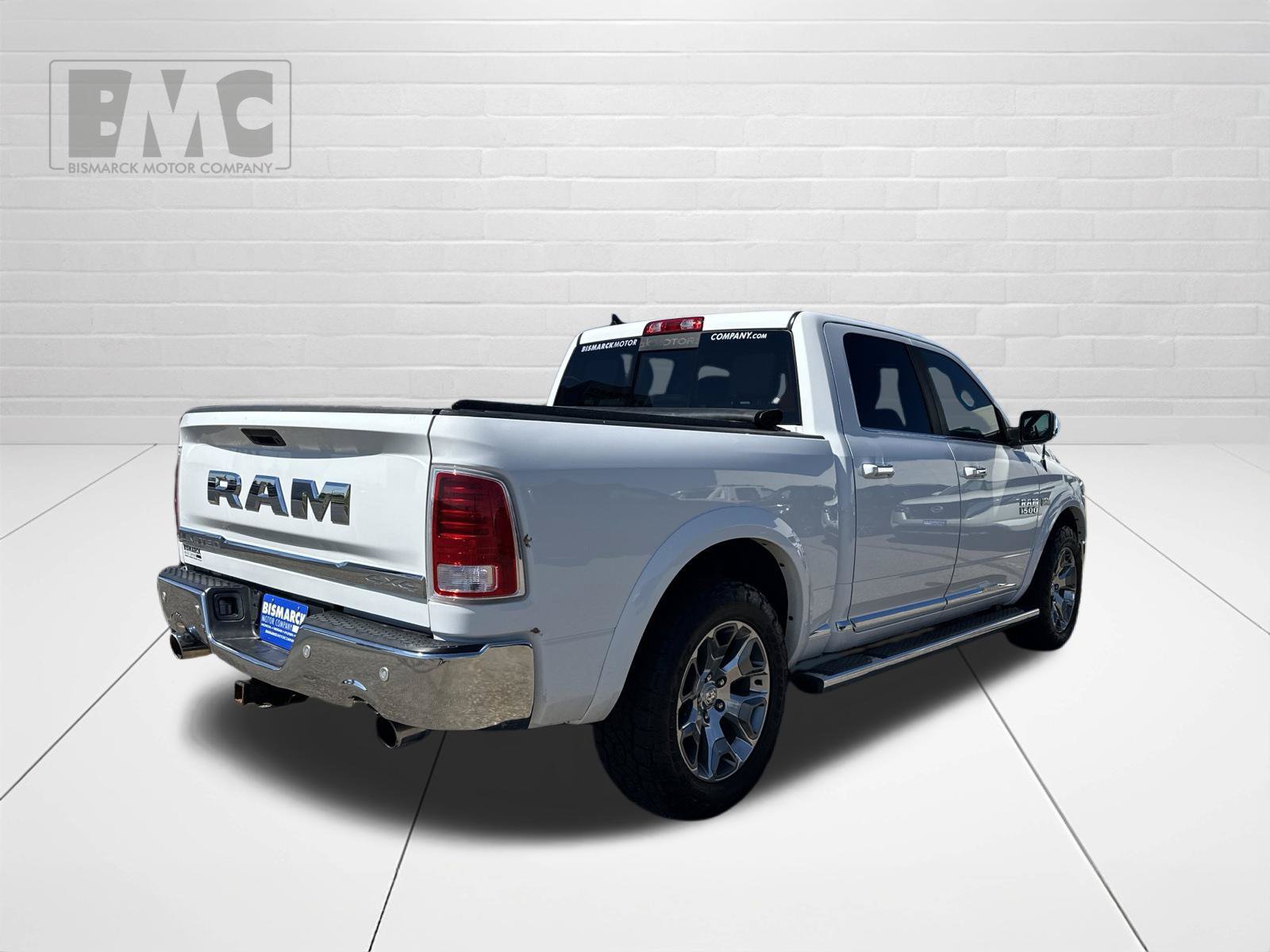 Used 2017 RAM 1500 Limited AWD/4WD image 3