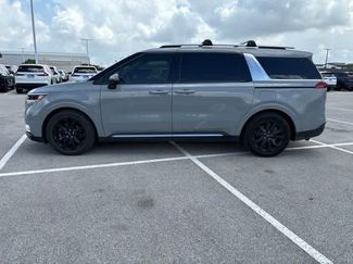 Used 2024 Kia Carnival SX FWD video 2
