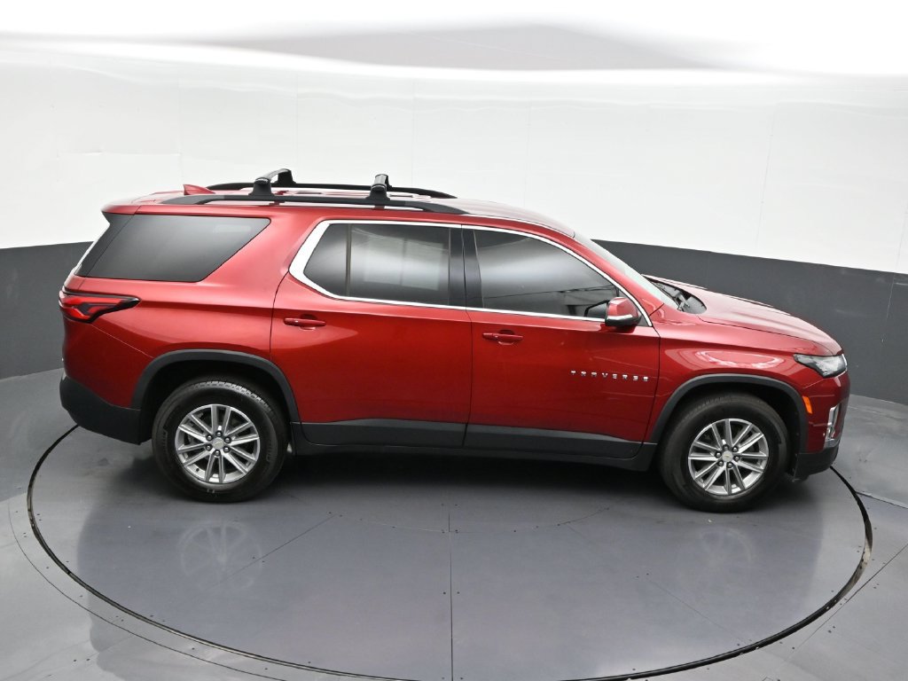 Used 2022 Chevrolet Traverse LT FWD image 23