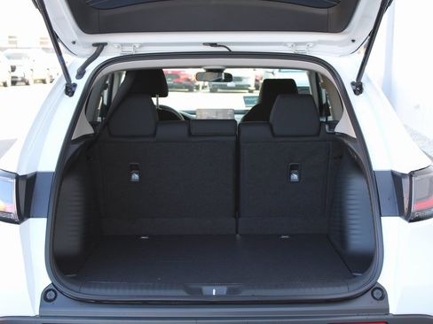 New 2026 Honda HR-V LX image 15