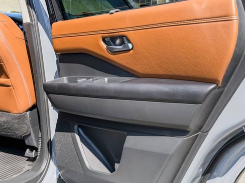 Certified 2025 Nissan Pathfinder Platinum w/ Cargo Package image 25