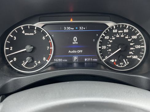 Used 2023 Nissan Altima 2.5 SV image 23