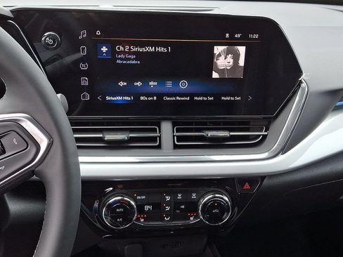 New 2026 Chevrolet Trax LT w/ Driver Confidence Package FWD image 11