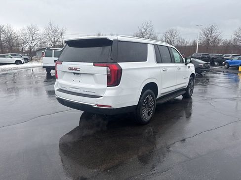 New 2026 GMC Yukon XL Elevation w/ Elevation Premium Package image 3