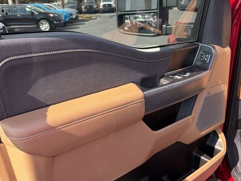 Certified 2024 Ford F250 Lariat w/ Lariat Ultimate Package image 16