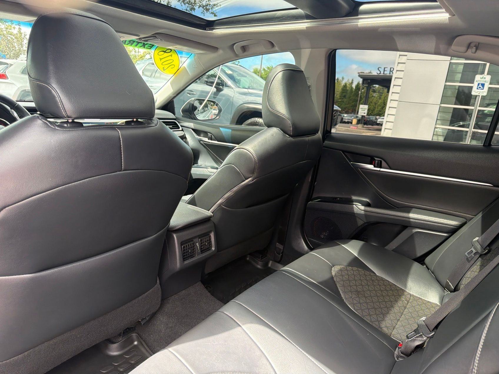 Used 2018 Toyota Camry XSE w/ Driver Assist Package FWD image 8