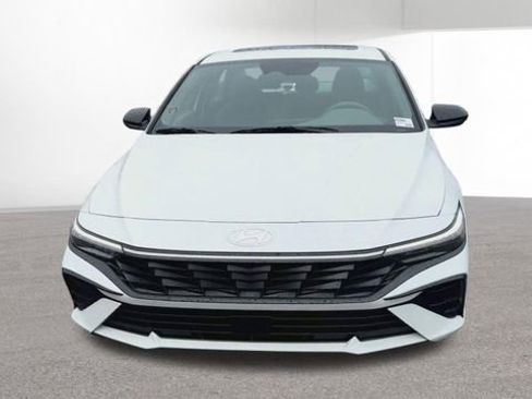 New 2026 Hyundai Elantra SEL Sport Premium w/ Cargo Package FWD image 3