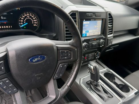 Used 2016 Ford F150 XLT w/ Equipment Group 302A Luxury AWD/4WD image 20