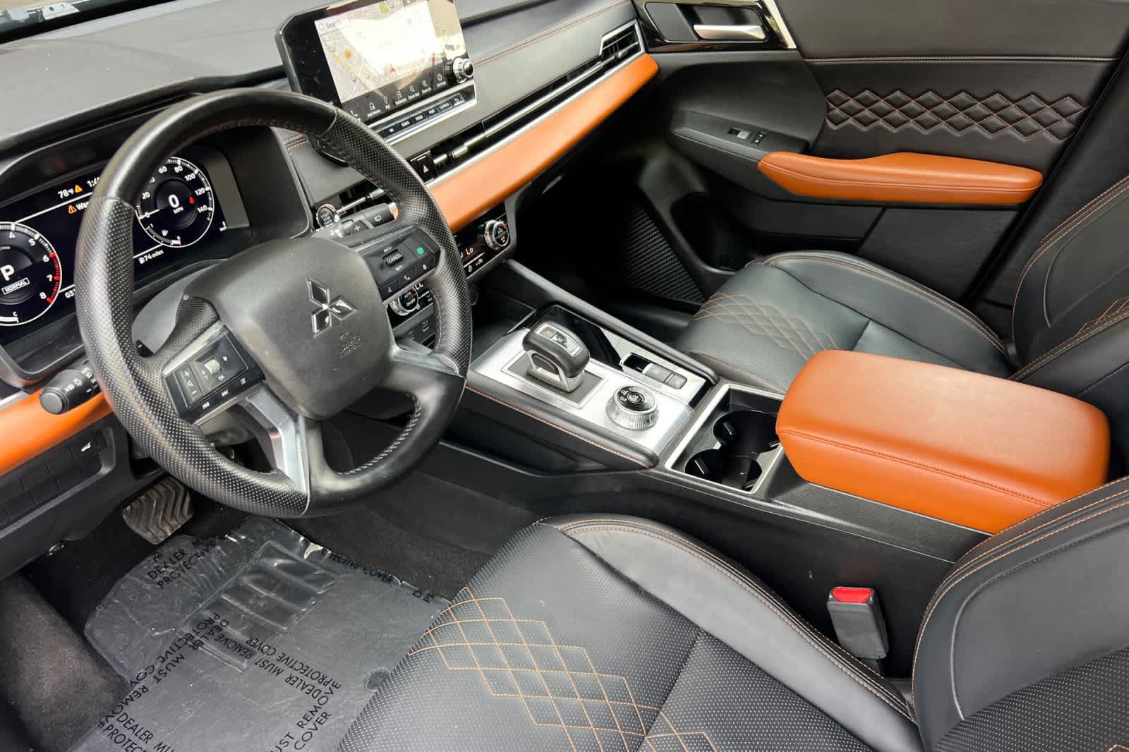Used 2024 Mitsubishi Outlander SEL FWD image 11
